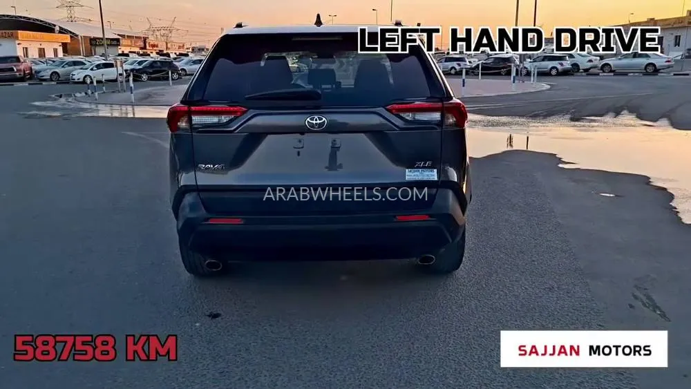 Toyota Rav4 2021 for Sale in Dubai Image-3