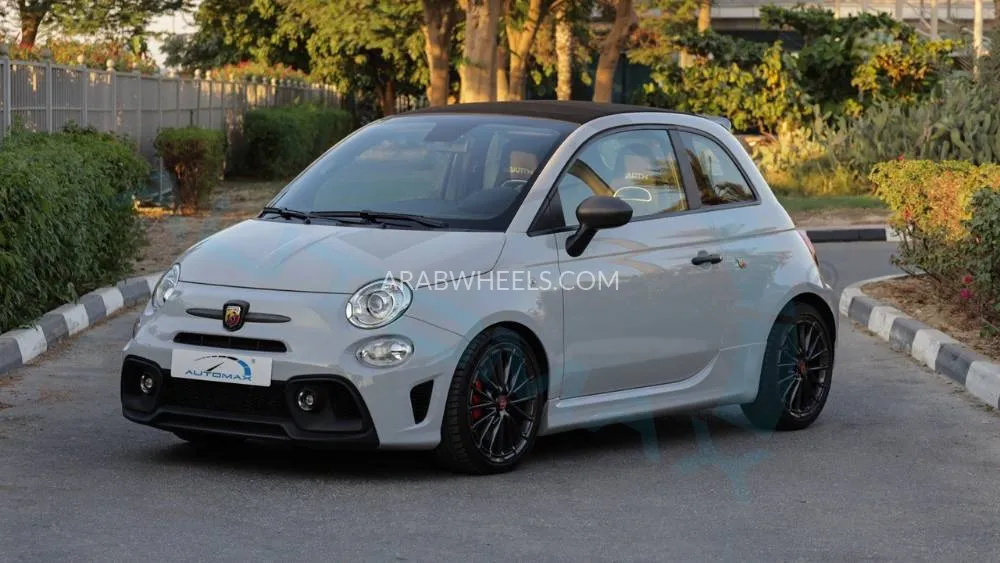 Abarth 695 2023 for Sale in Dubai Image-2