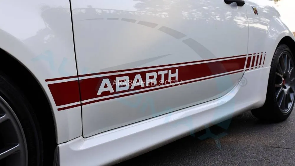 Abarth 695 2023 for Sale in Dubai Image-24