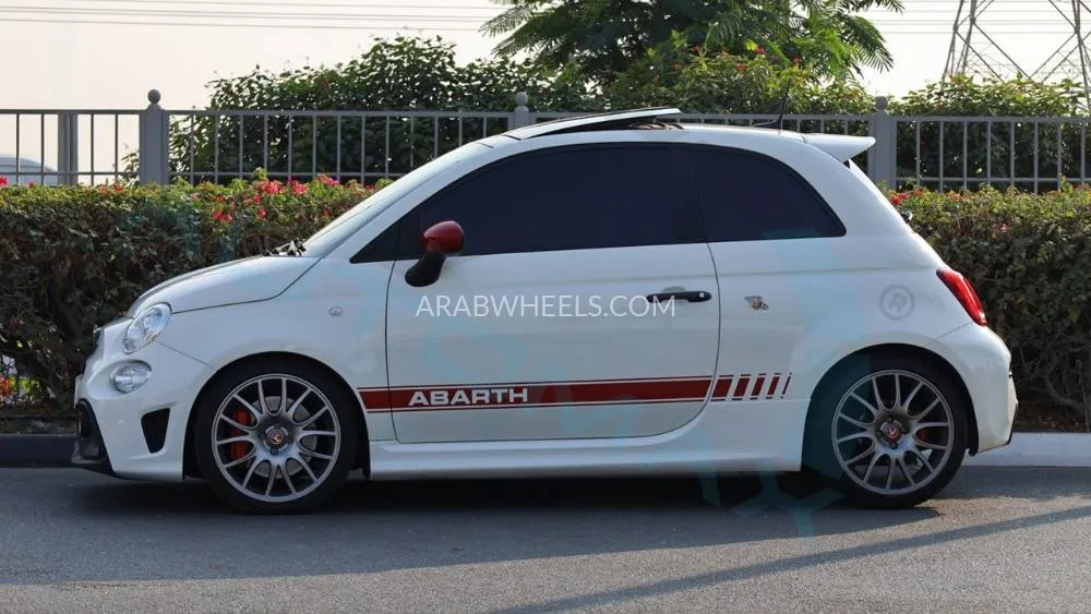 Abarth 695 2023 for Sale in Dubai Image-26