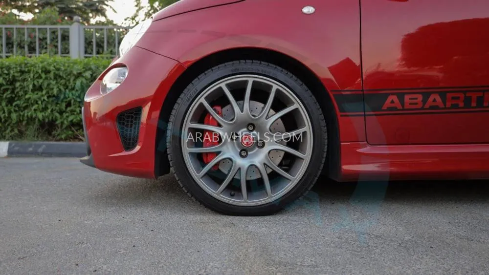 Abarth 695 2023 for Sale in Dubai Image-25