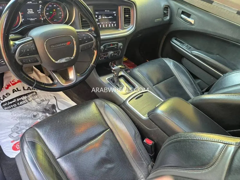 دودج تشارجر 2019 for Sale in أم القيوين Image-10