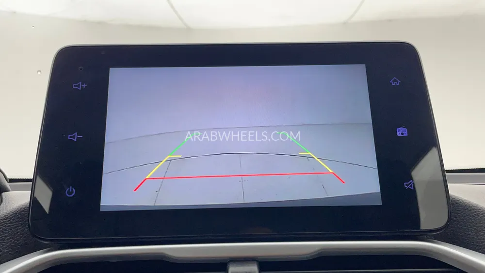 Chevrolet Groove 2023 for Sale in Dubai Image-16