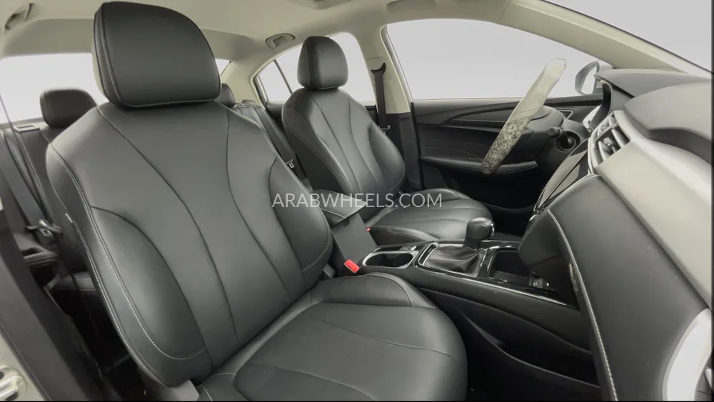 MG 5 2024 for Sale in Dubai Image-27