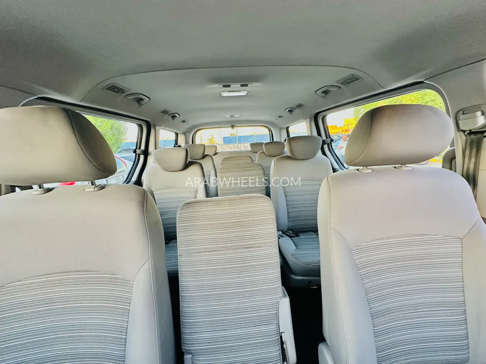 هيونداي H1 2019 for Sale in دبي Image-16