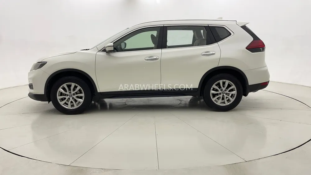 Nissan X-Trail 2021 for Sale in Dubai Image-6