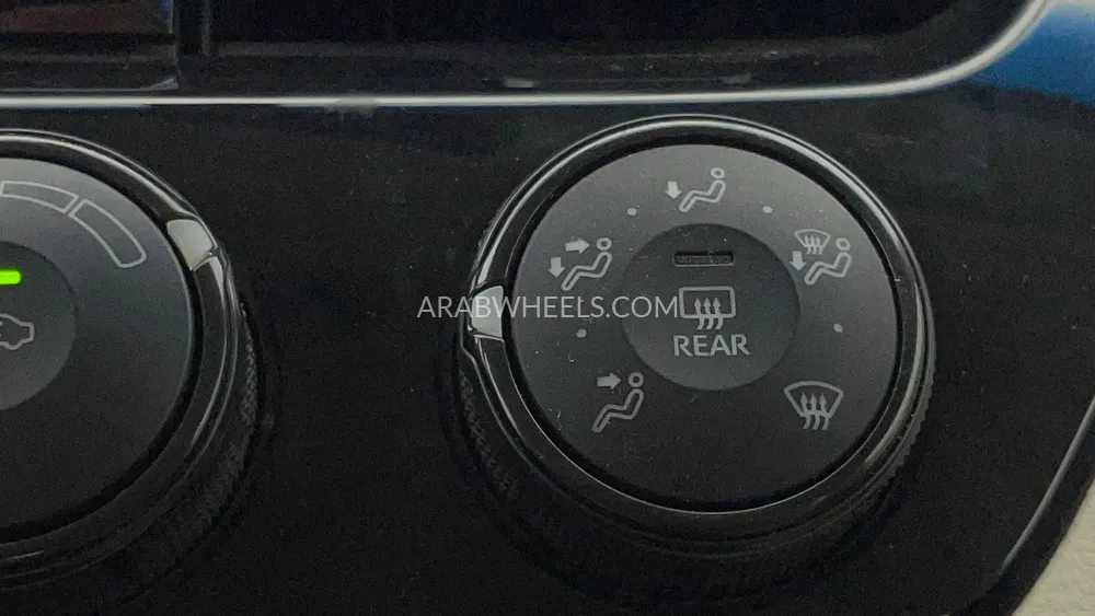 Toyota Corolla 2020 for Sale in Dubai Image-33