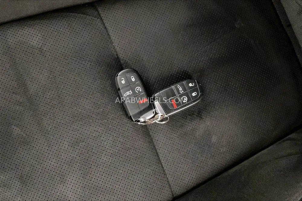 Dodge Charger 2023 for Sale in Dubai Image-18