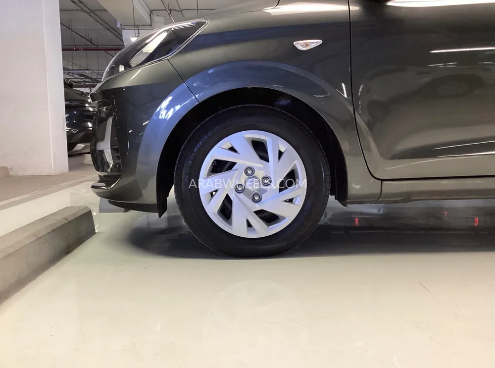 Hyundai Grand i10 2025 for Sale in Dubai Image-9