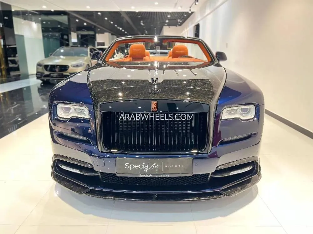 Rolls Royce Wraith 2017 for Sale in Dubai Image-2
