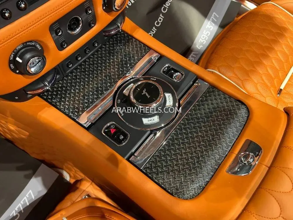 Rolls Royce Wraith 2017 for Sale in Dubai Image-10