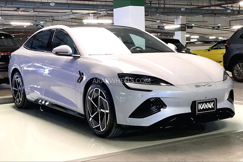 BYD Seal 2026 for Sale in Sharjah Image-3