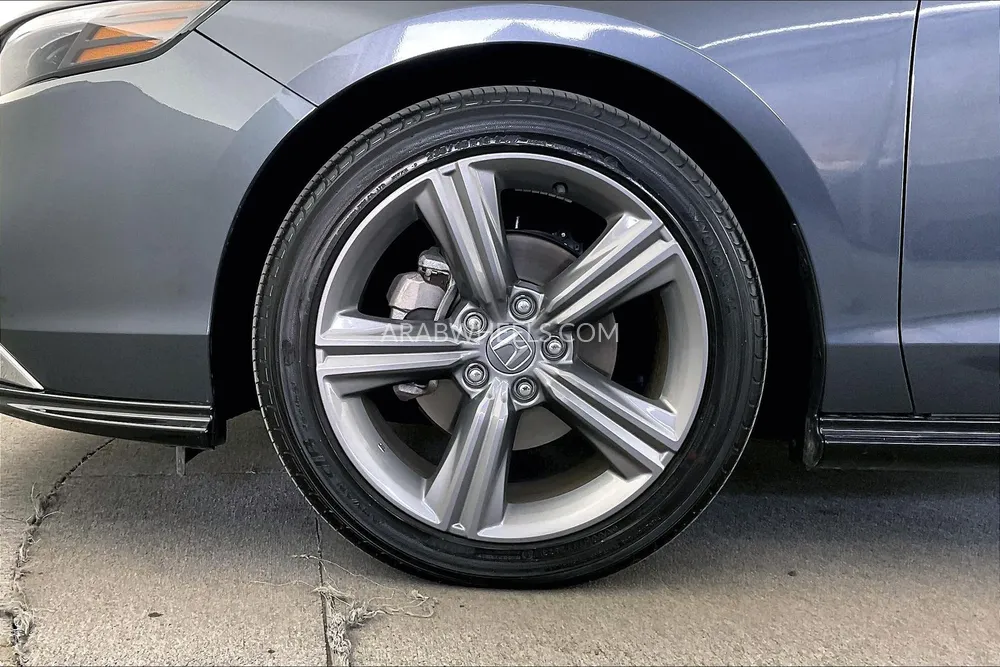 Honda Accord 2024 for Sale in Sharjah Image-9