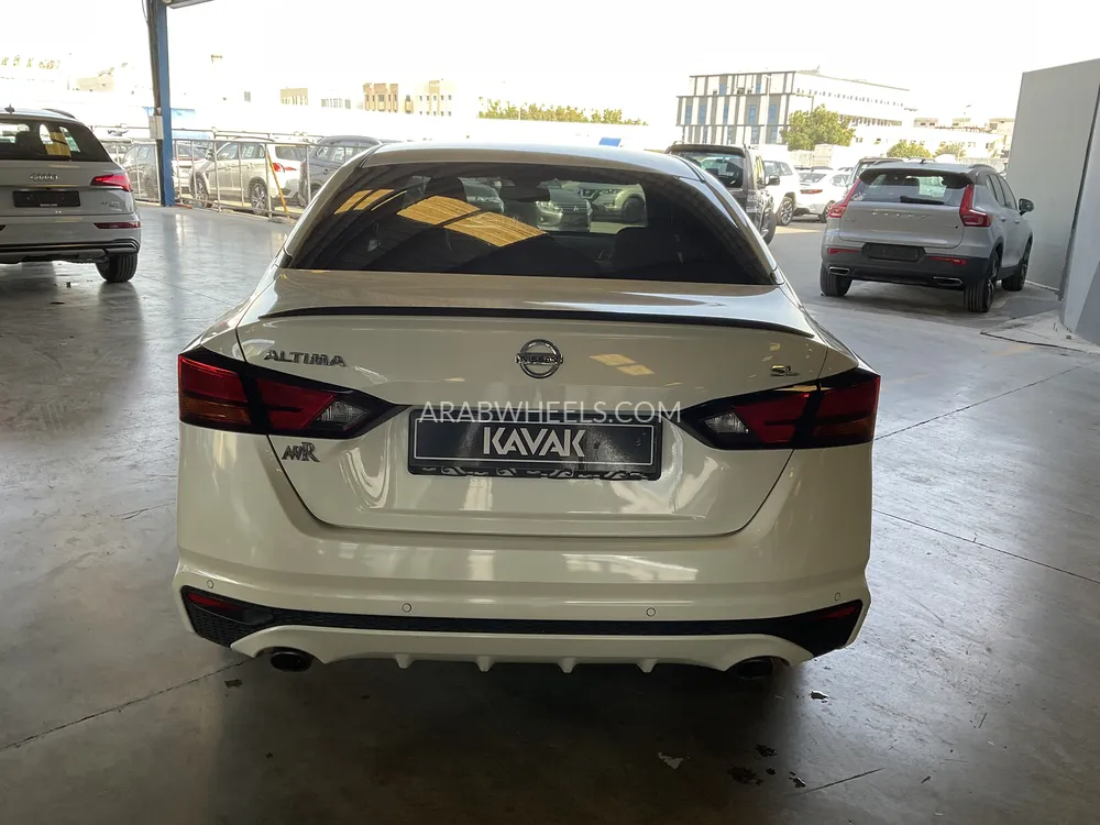 Nissan Altima 2021 for Sale in Dubai Image-5