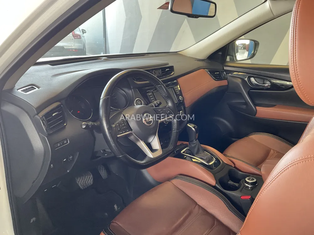 Nissan X-Trail 2022 for Sale in Dubai Image-7