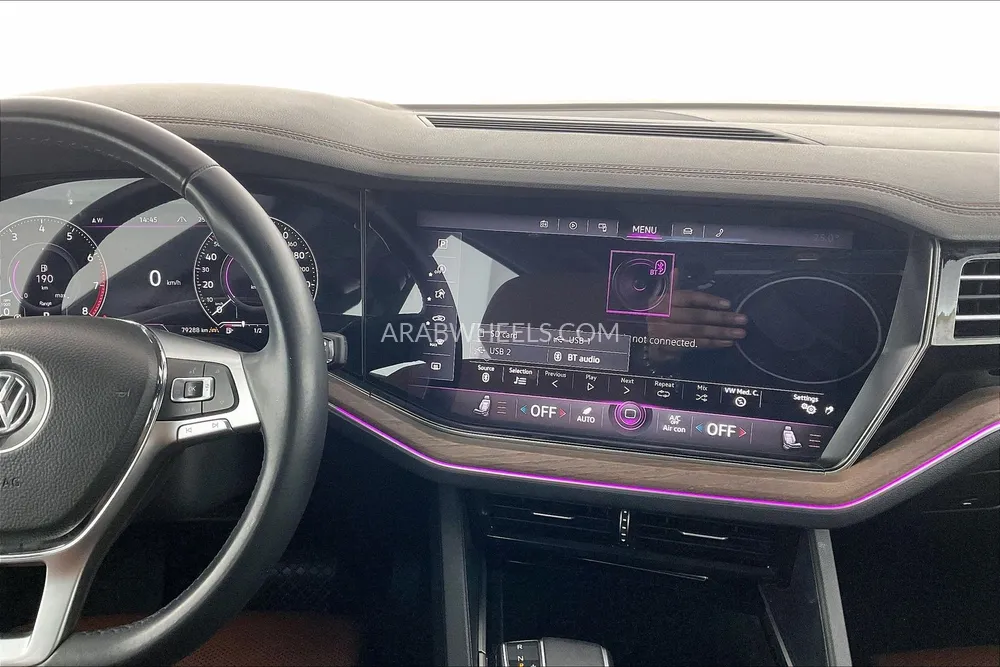 Volkswagen Touareg 2019 for Sale in Sharjah Image-30