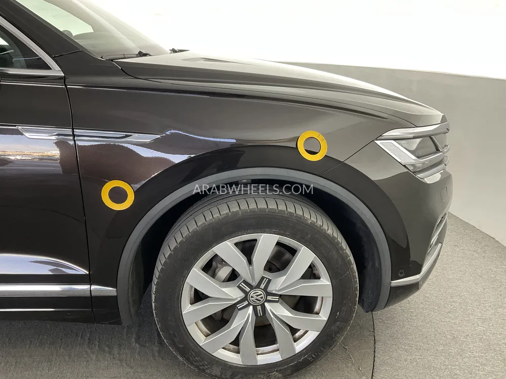 Volkswagen Touareg 2019 for Sale in Sharjah Image-36