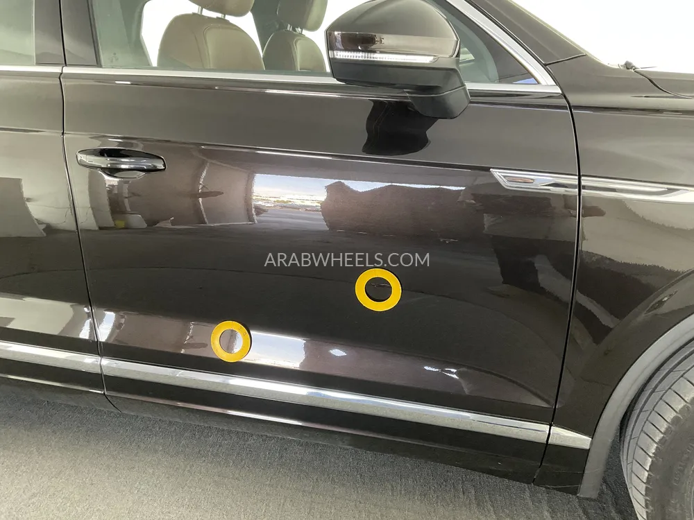 Volkswagen Touareg 2019 for Sale in Sharjah Image-39