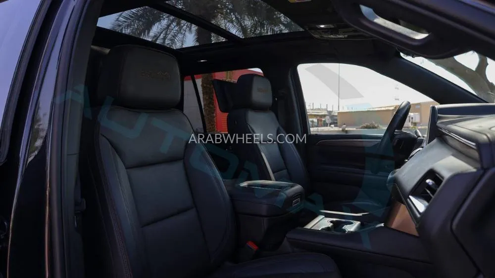 Chevrolet Tahoe 2023 for Sale in Dubai Image-22