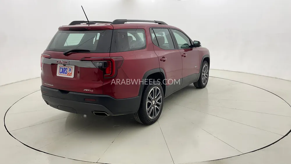 GMC Acadia 2023 for Sale in Dubai Image-3