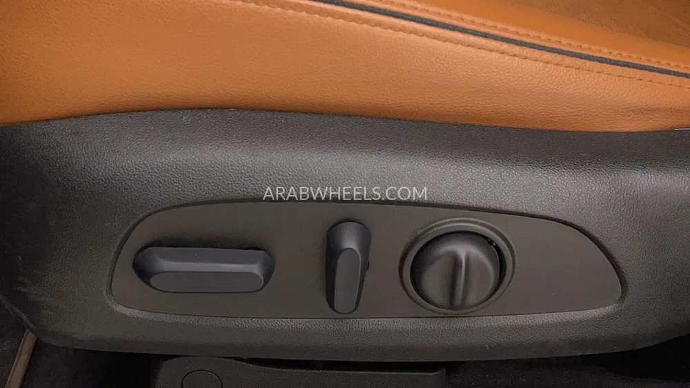 GMC Acadia 2023 for Sale in Dubai Image-22