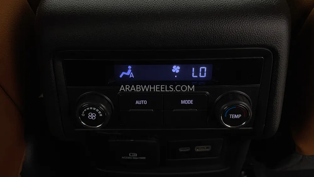 GMC Acadia 2023 for Sale in Dubai Image-48