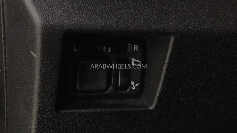 Suzuki Jimny 2024 for Sale in Dubai Image-38