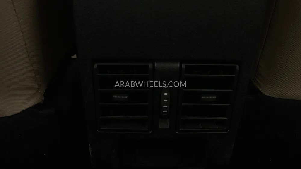 Toyota Yaris 2023 for Sale in Dubai Image-21