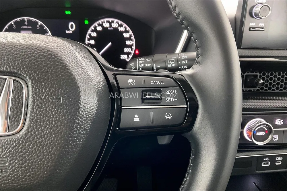 Honda CR-V 2024 for Sale in Sharjah Image-23