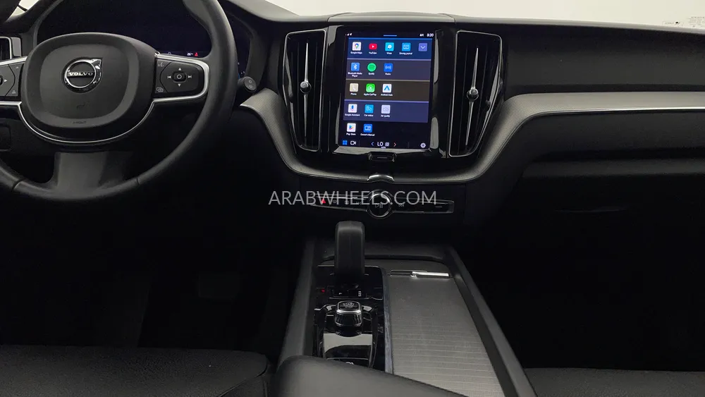 Volvo XC60 2023 for Sale in Dubai Image-14