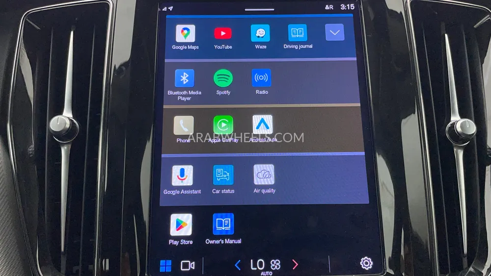 Volvo XC60 2023 for Sale in Dubai Image-36