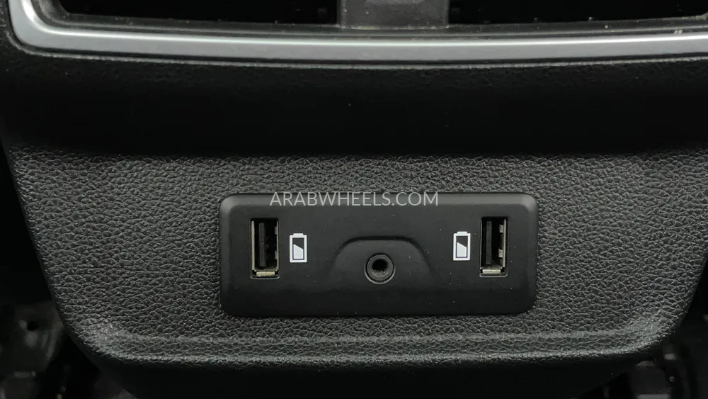 Renault Koleos 2023 for Sale in Dubai Image-60