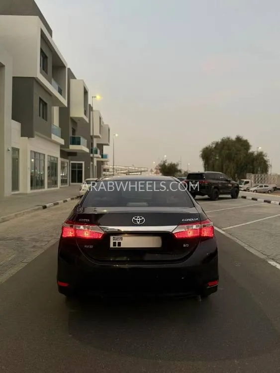 Toyota Corolla 2014 for Sale in Dubai Image-3