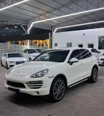 Porsche Cayenne S 2011