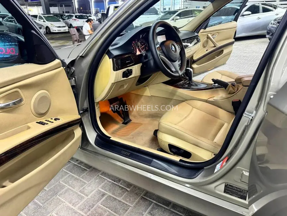 BMW 3 series 2008 for Sale in Ajman Image-9
