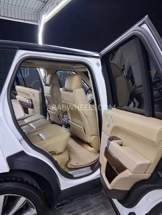 Land Rover Range Rover 2015 for Sale in Ajman Image-14