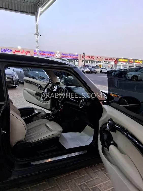 Mini Cooper 2019 for Sale in Ajman Image-13