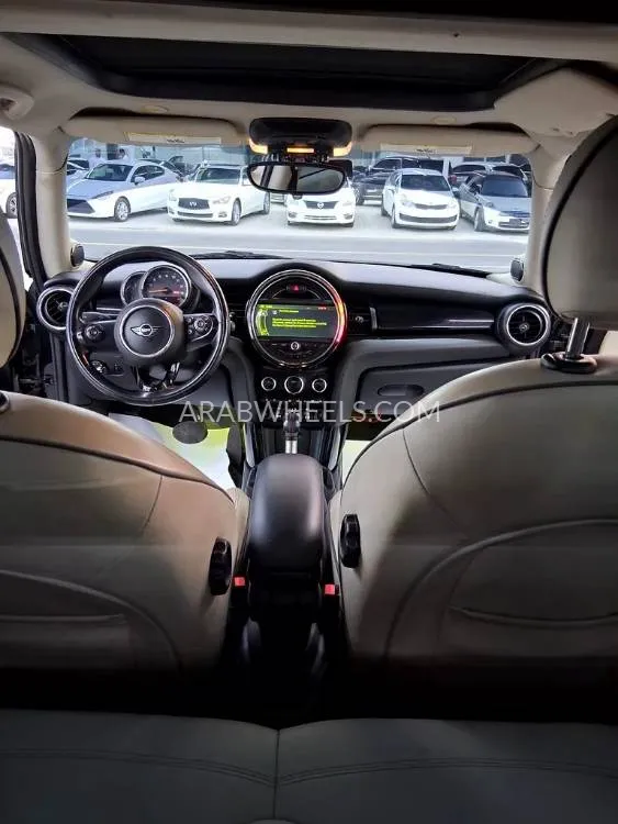 Mini Cooper 2019 for Sale in Ajman Image-14