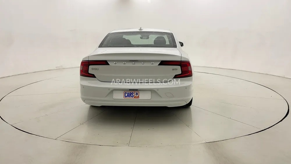 Volvo S90 2022 for Sale in Dubai Image-4