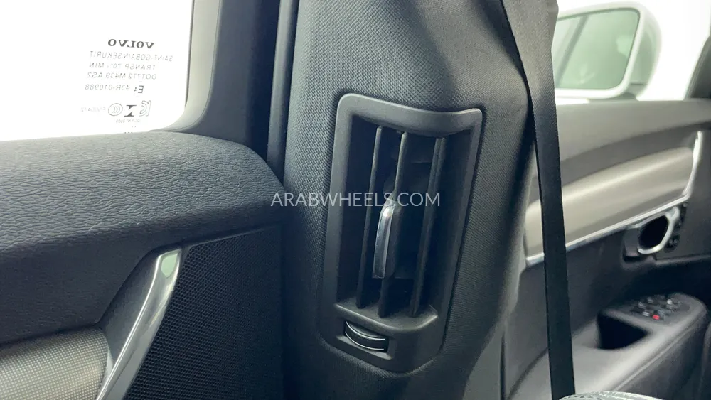 Volvo S90 2022 for Sale in Dubai Image-27