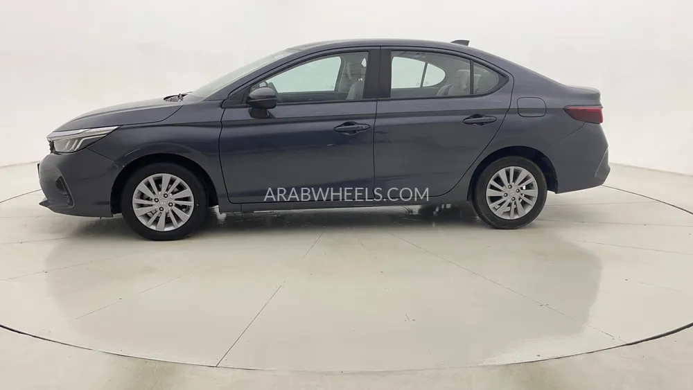 Honda City 2024 for Sale in Dubai Image-6