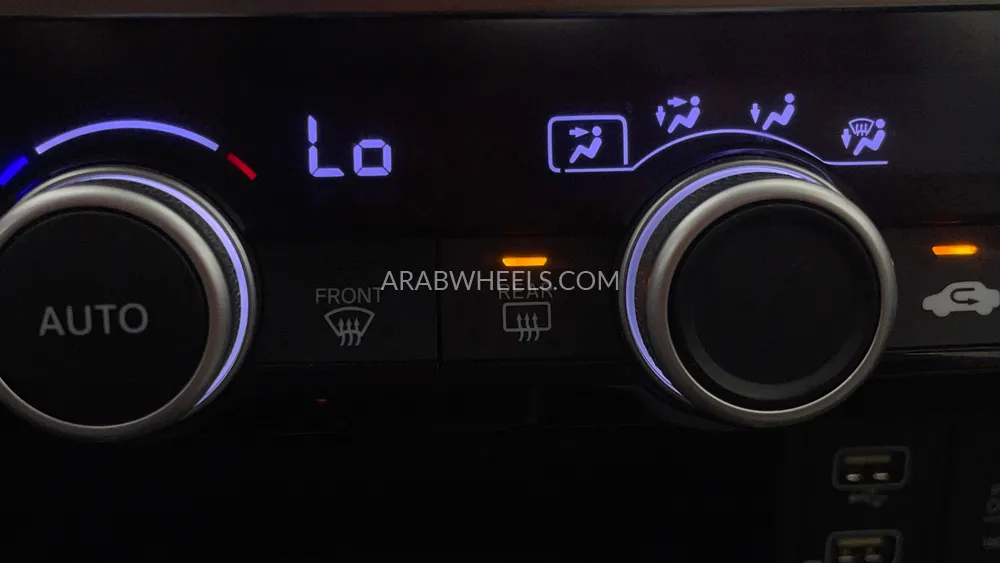 Honda City 2024 for Sale in Dubai Image-40