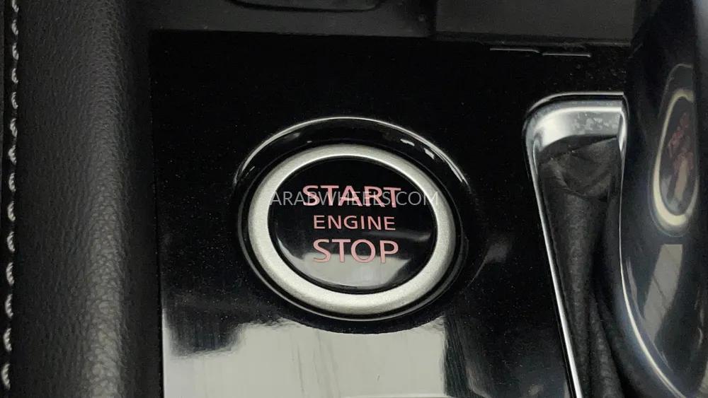 Nissan Kicks 2024 for Sale in Dubai Image-23