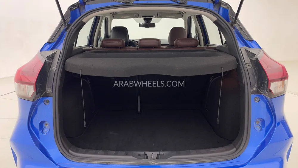 Nissan Kicks 2024 for Sale in Dubai Image-28
