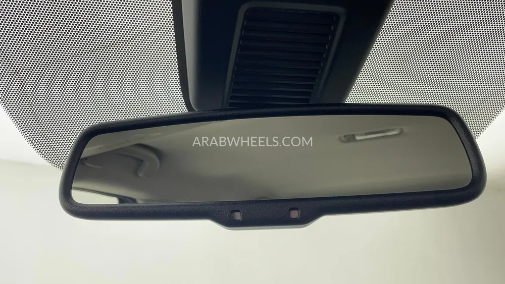 Nissan Kicks 2024 for Sale in Dubai Image-38