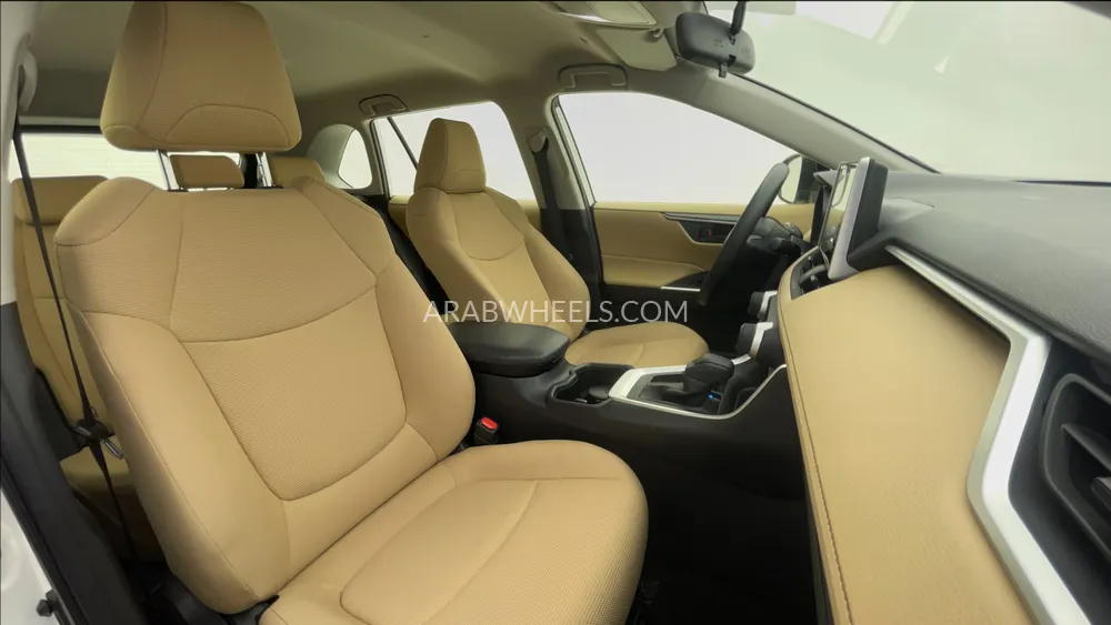 تويوتا راف 4 2023 for Sale in دبي Image-24