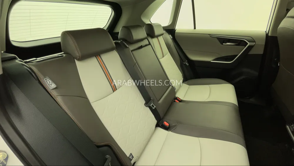 Toyota Rav4 2024 for Sale in Dubai Image-27