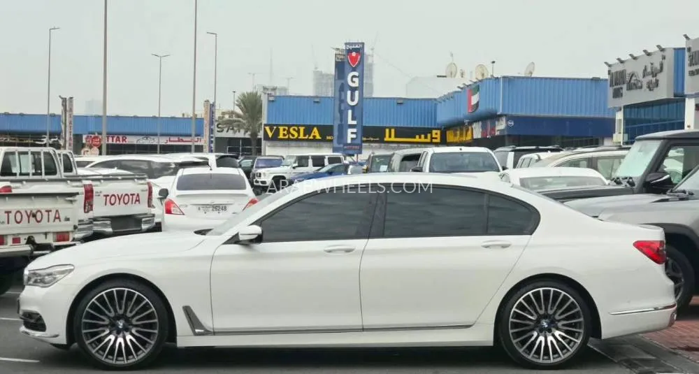 BMW 7 series 2016 for Sale in Dubai Image-5