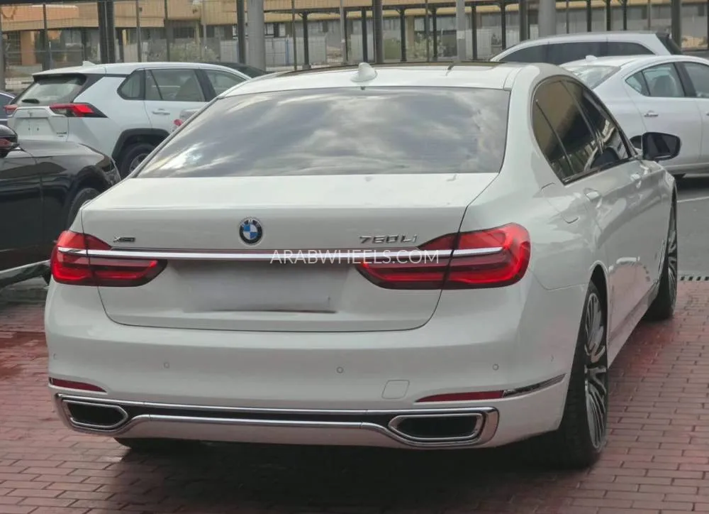 BMW 7 series 2016 for Sale in Dubai Image-6