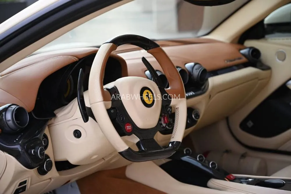 فيراري F12 برلينيتا 2015 for Sale in دبي Image-3